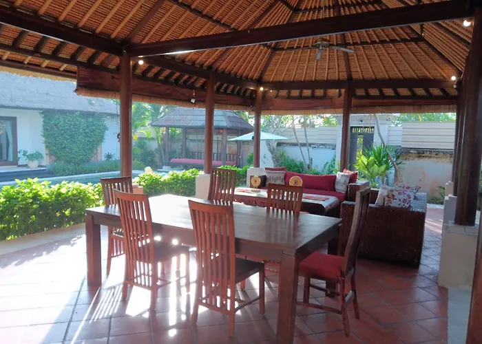 The Halcyon A5 Private 3br