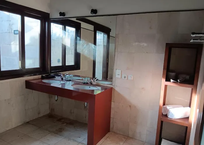 The Halcyon A5 Private 3br ヴィラ ジンバラン